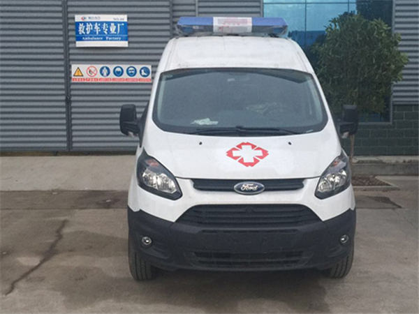 新全順短軸轉(zhuǎn)運(yùn)型救護(hù)車 新全順短軸轉(zhuǎn)運(yùn)型救護(hù)車