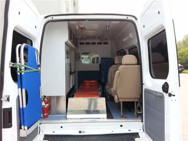 福特全順新世代V348監(jiān)護(hù)救護(hù)車(chē)|7座|價(jià)格 福特全順新世代V348監(jiān)護(hù)救護(hù)車(chē)|7座|價(jià)格