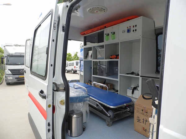 依維柯救護(hù)車(chē),寶迪A37救護(hù)車(chē) 依維柯救護(hù)車(chē),寶迪A37救護(hù)車(chē)