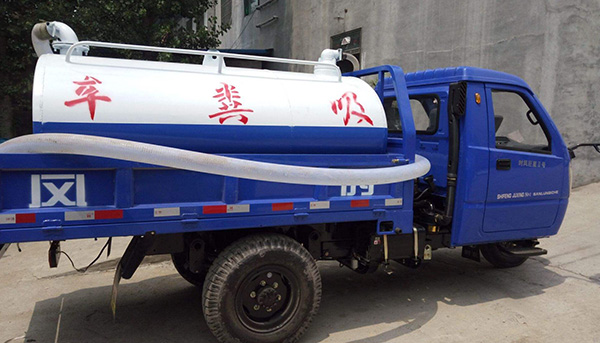 湖北程力國五東風(fēng)福瑞卡吸糞車廠家直銷