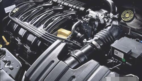 程力專(zhuān)汽公司提醒大家特別注意保養(yǎng)的“六大系統(tǒng)”