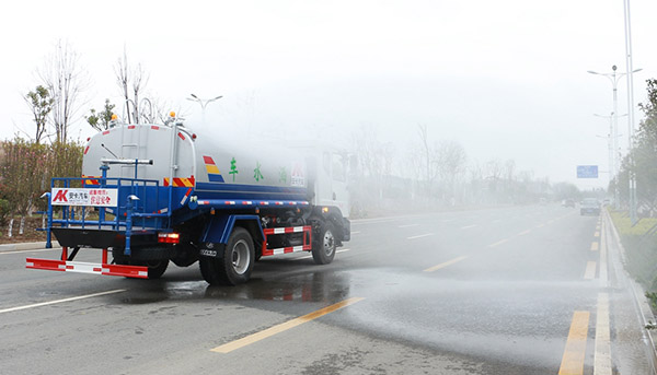 程力專汽為您講解灑水車水泵常見不吸水問(wèn)題怎么解決